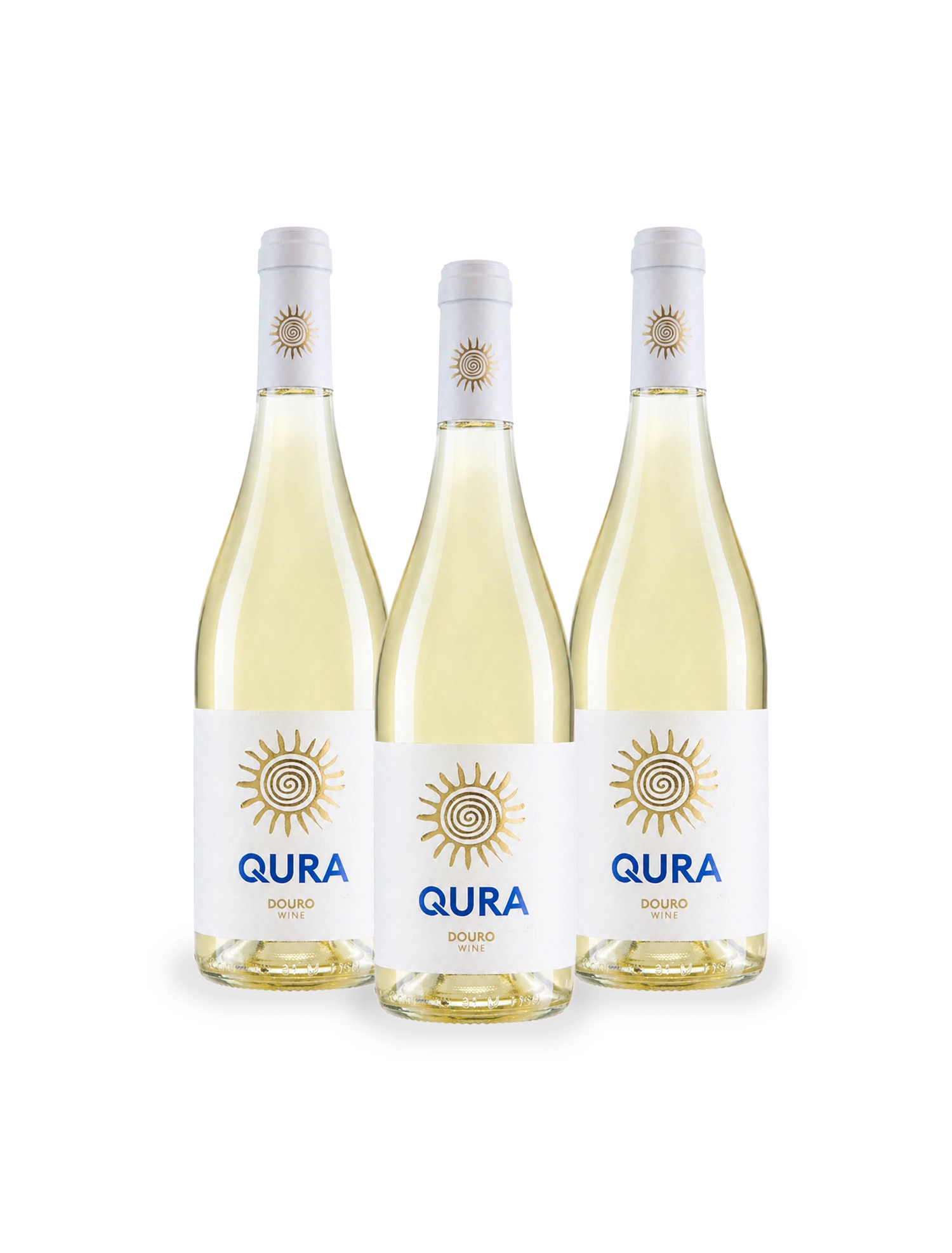 Três garrafas de vinho branco Qura, com rótulo elegante e design atrativo do Douro